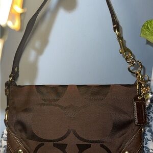 vintage coach carly bag in brown | message me before buying please 🤎